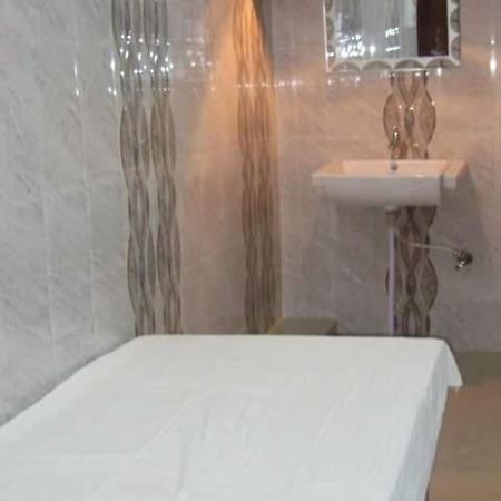 Tripathi Paying Guest House 瓦拉纳西 外观 照片